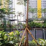 Ice And Modern 2Br Springlake Summarecon Bekasi Apartment By Travelio